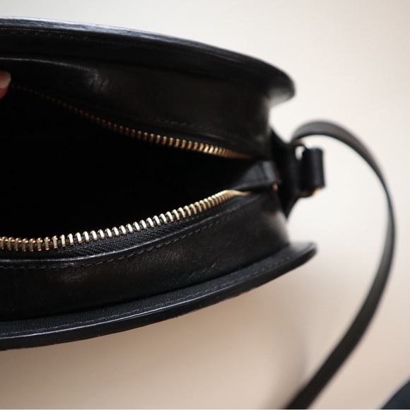 APC Demi Lune Cross Body Purse - Picture 6 of 6